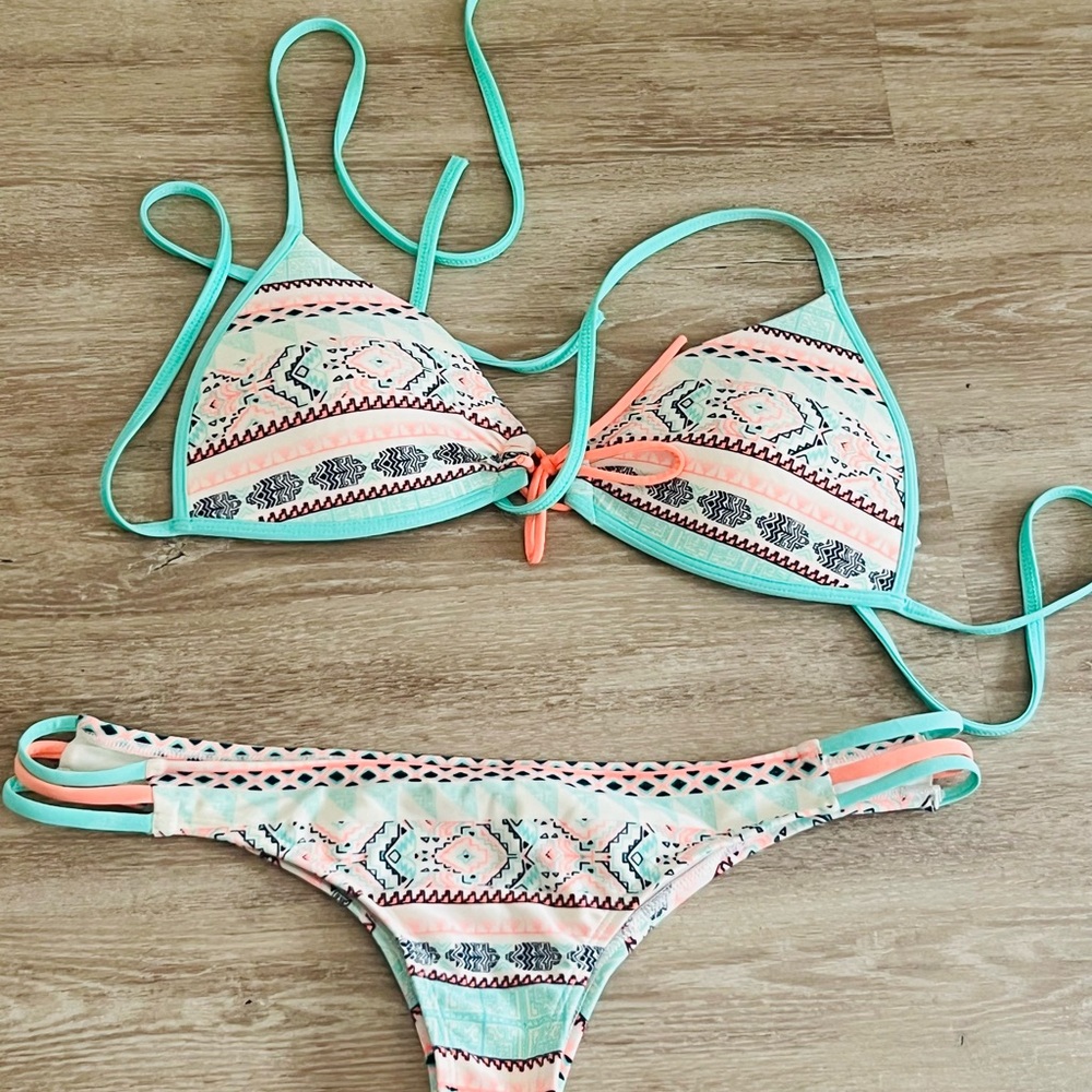 Stylish Multicolor Bikini Set